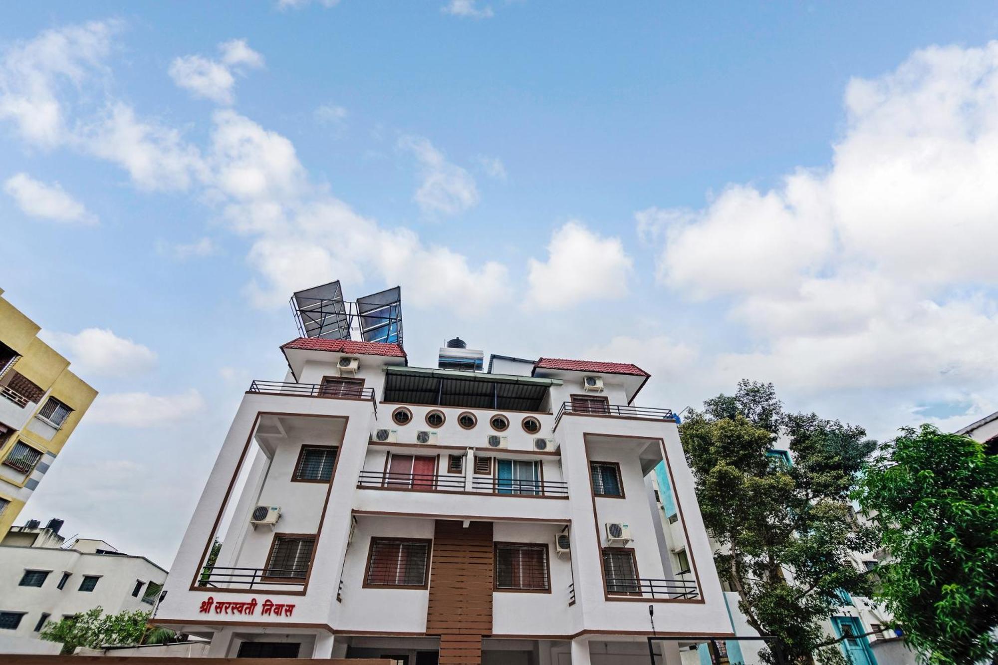 Super Hotel O Saraswati Niwas Vadgaon Budruk Pune Exterior foto