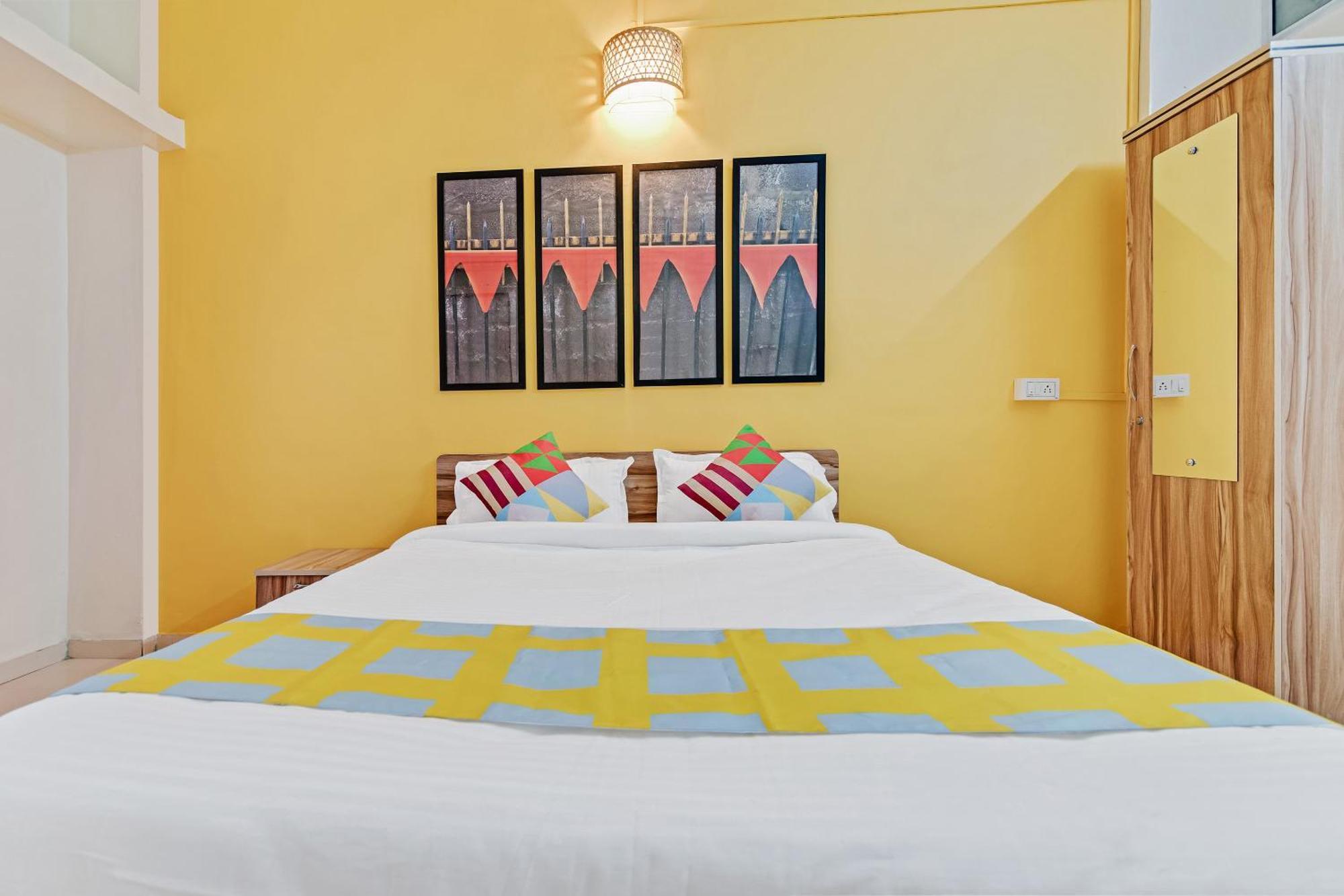 Super Hotel O Saraswati Niwas Vadgaon Budruk Pune Exterior foto